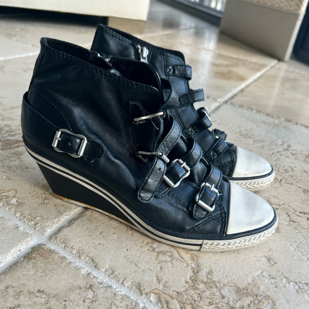 Ash Genial Black Sneaker